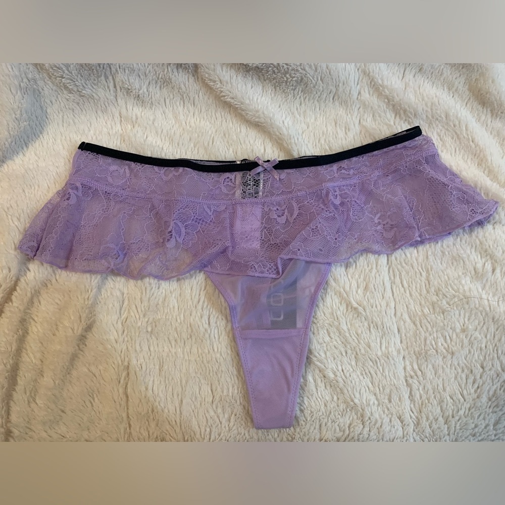 Lingerie 2-piece set Corset and Skirted Thong - Picture 8 of 8